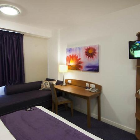 Premier Inn Dover East 외부 사진