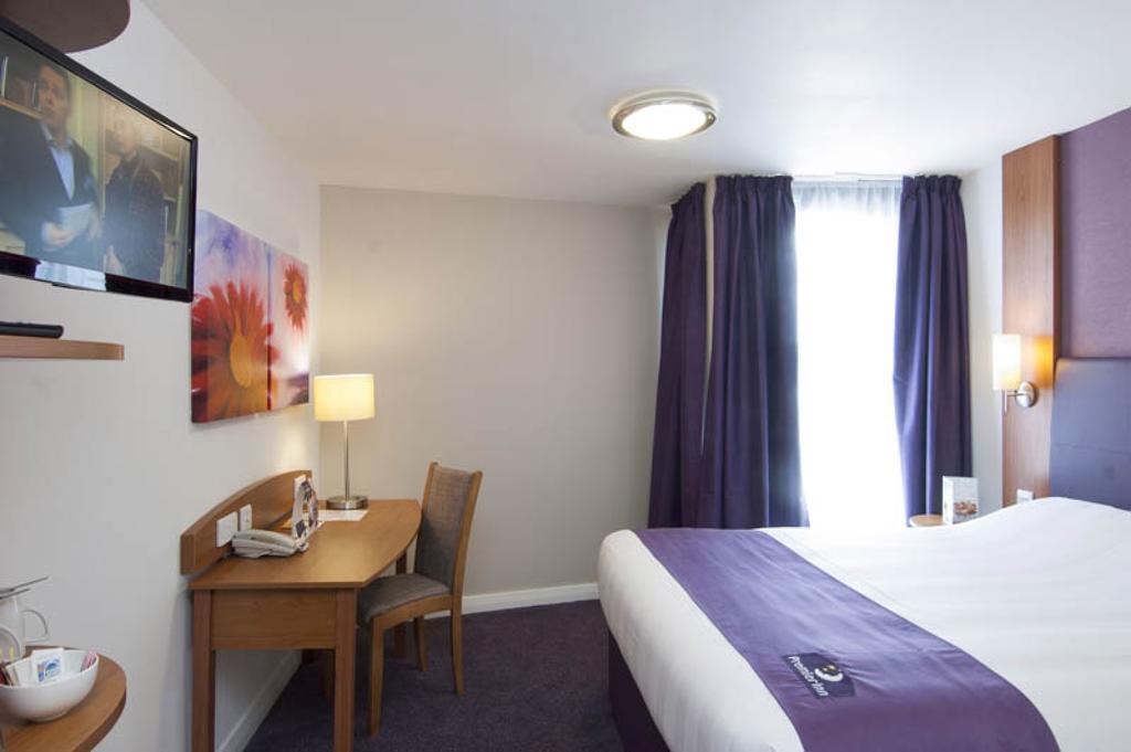 Premier Inn Dover East 객실 사진