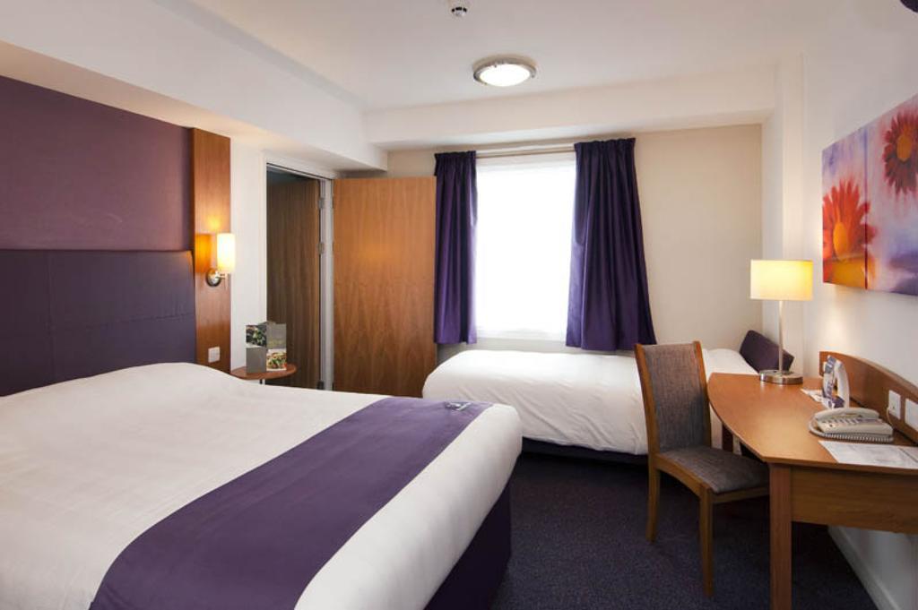 Premier Inn Dover East 객실 사진
