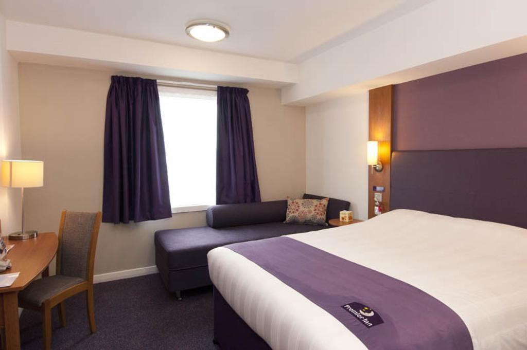 Premier Inn Dover East 외부 사진