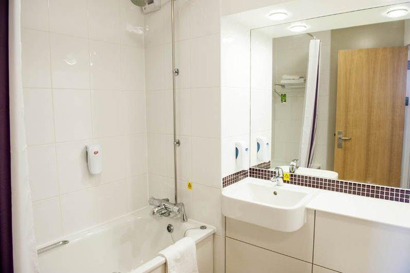 Premier Inn Dover East 외부 사진
